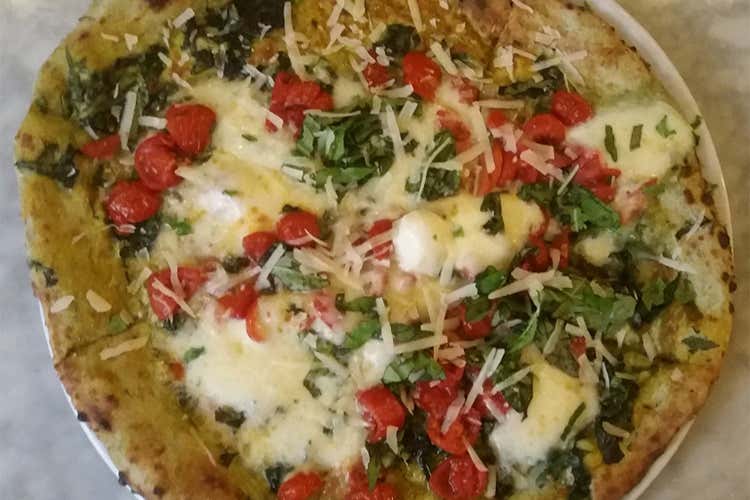 La pizza basilico Italia a Tavola