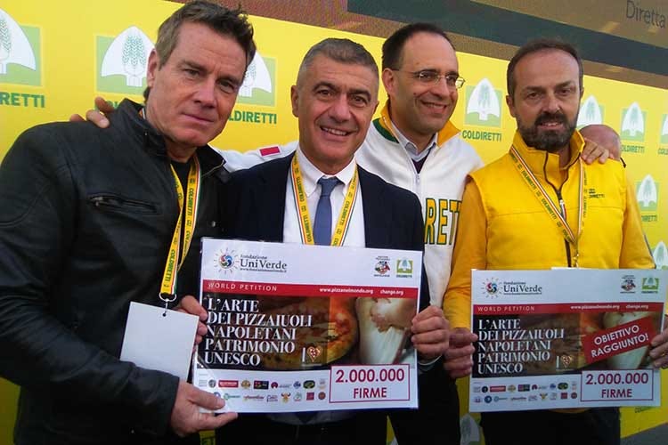 Jimmy Ghione, Alfonso Pecoraro Scanio, Roberto Moncalvo e Gennarino Masiello (#pizzaUnesco, a dieci giorni dal voto  Superate le due milioni di adesioni) 