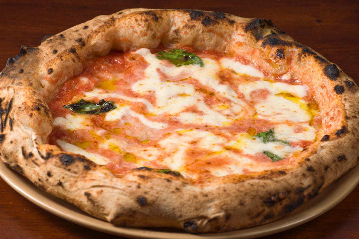 Al 10 di Roma pizze gourmet senza glutine Celiachia un ristorante non può ignorarla. Senza dimenticare il gusto