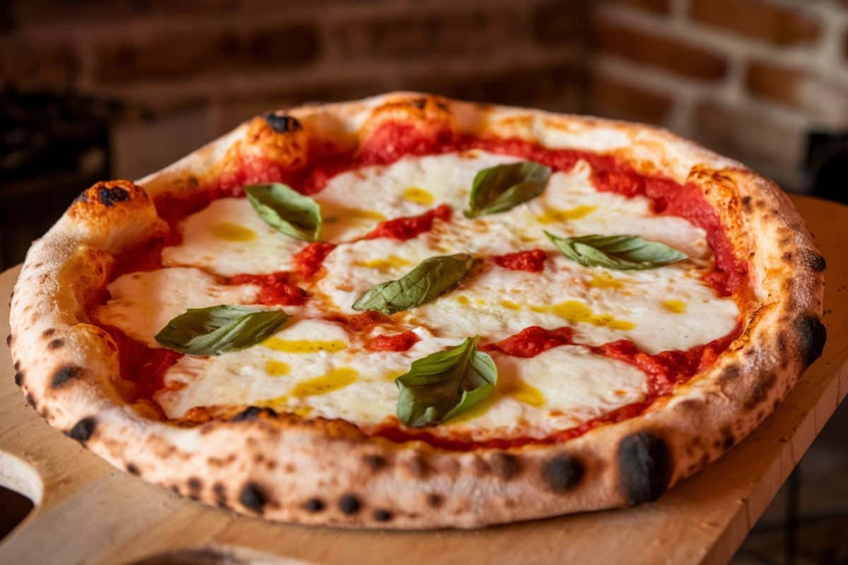 Pizza: altro che mode, vince la Margherita (e dietro c’è un’industria da 15 miliardi)