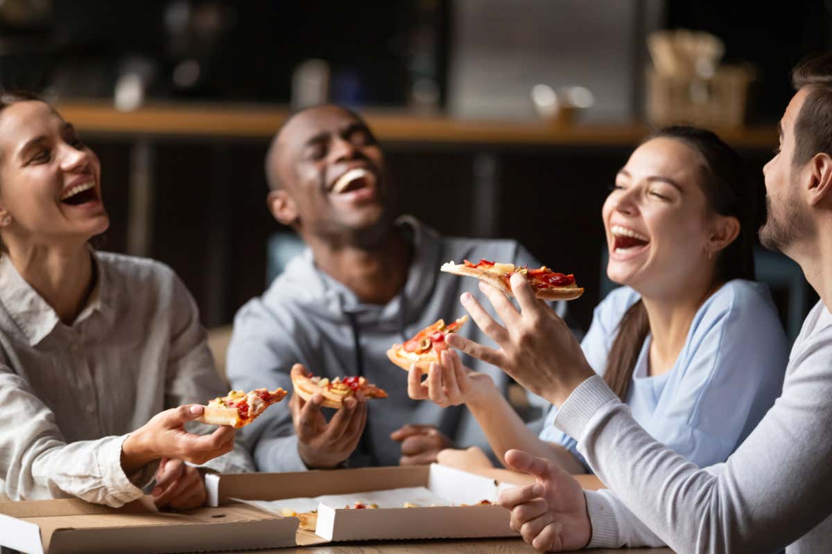 Gli italiani nel 2022 hanno ordinato oltre 3 milioni di pizze Delivery la pizza è sempre il piatto più ordinato dagli italiani
