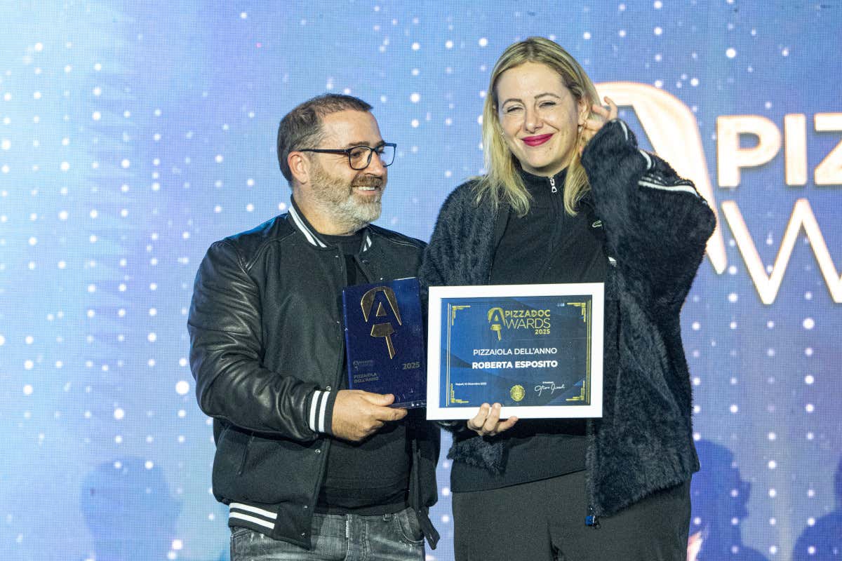 Pizza Doc Awards 2025: I Masanielli di Francesco Martucci pizzeria dell’anno Pizza Doc Awards 2025: I Masanielli di Francesco Martucci pizzeria dell’anno