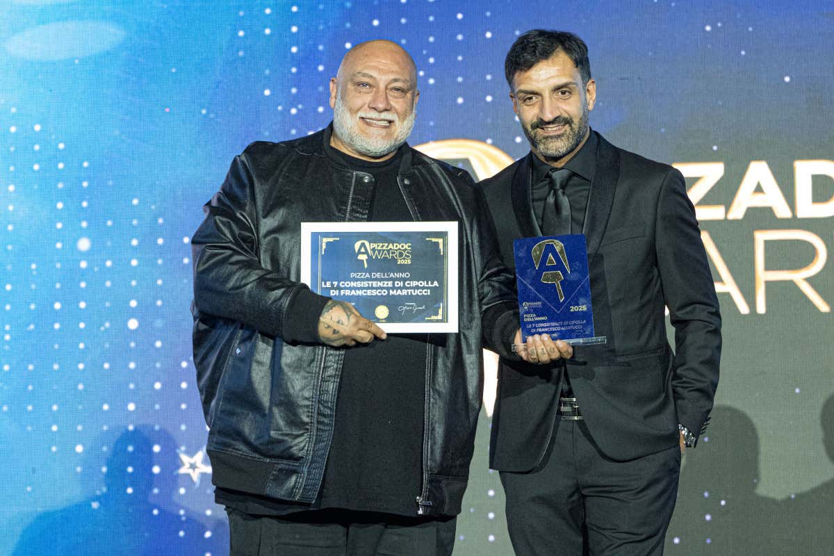 Pizza Doc Awards 2025: I Masanielli di Francesco Martucci pizzeria dell’anno Pizza Doc Awards 2025: I Masanielli di Francesco Martucci pizzeria dell’anno