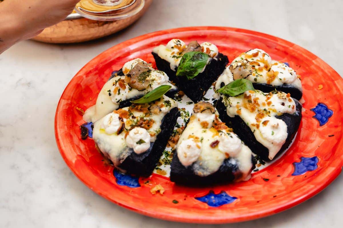 Per divertirsi a tavola a Milano c'è... Caciara ristorante e cocktail bar