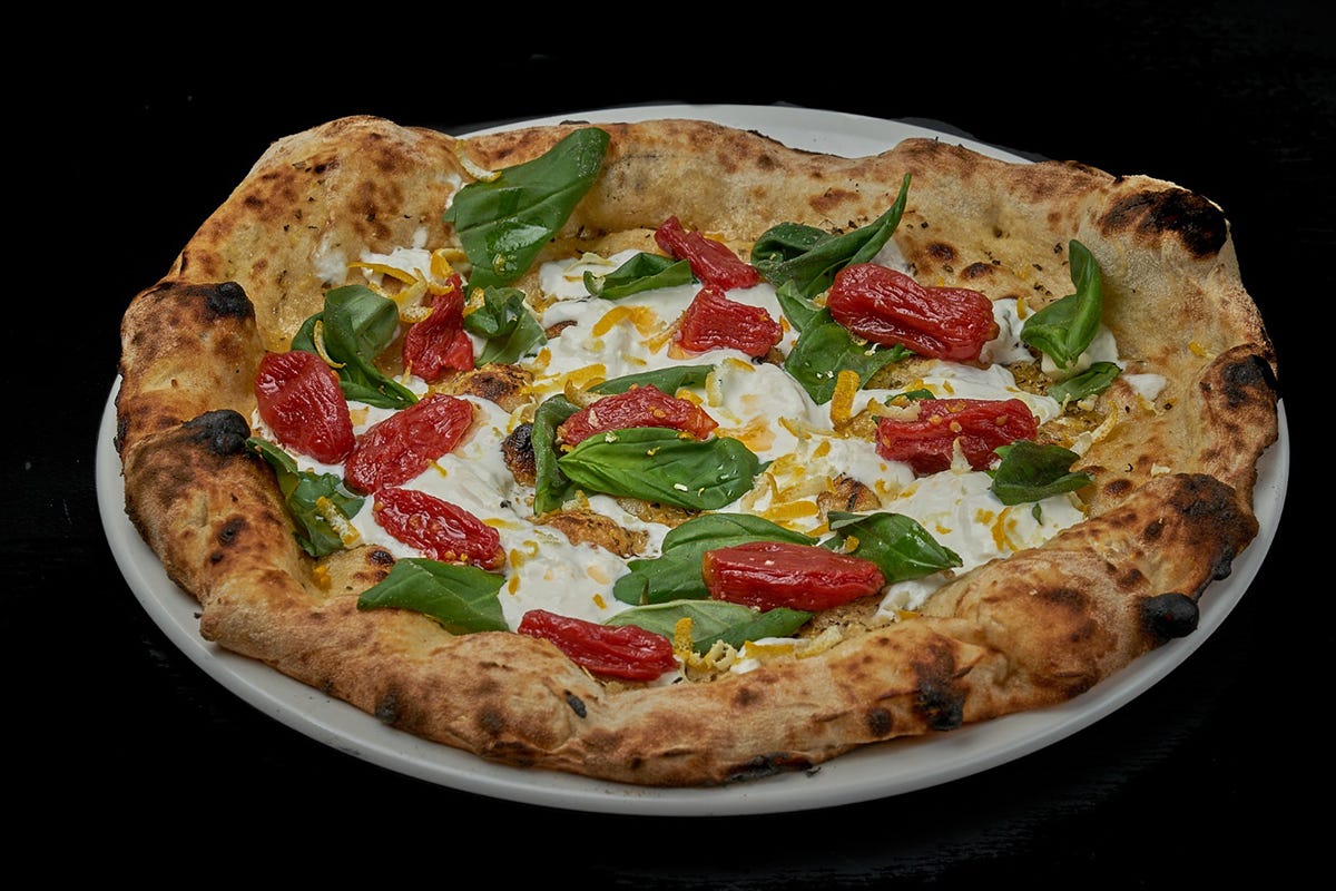 Pizza “Davide Ruotolo 2.0” Nelle pizze di Davide Ruotolo tutta la bontà delle farine Mulino Caputo