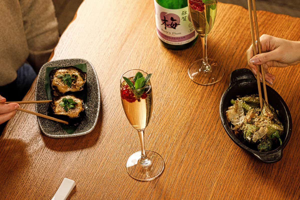 A Milano arriva il calore casalingo giapponese con Katei Robata&Sushi A Milano arriva il calore casalingo giapponese con Katei Robata&Sushi