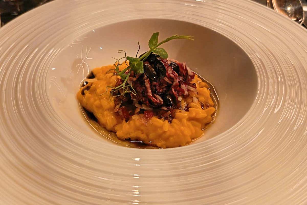 Benessere tra le Alpi: l'hotel dove vivere l’autunno tra Sky Pool, saune e natura