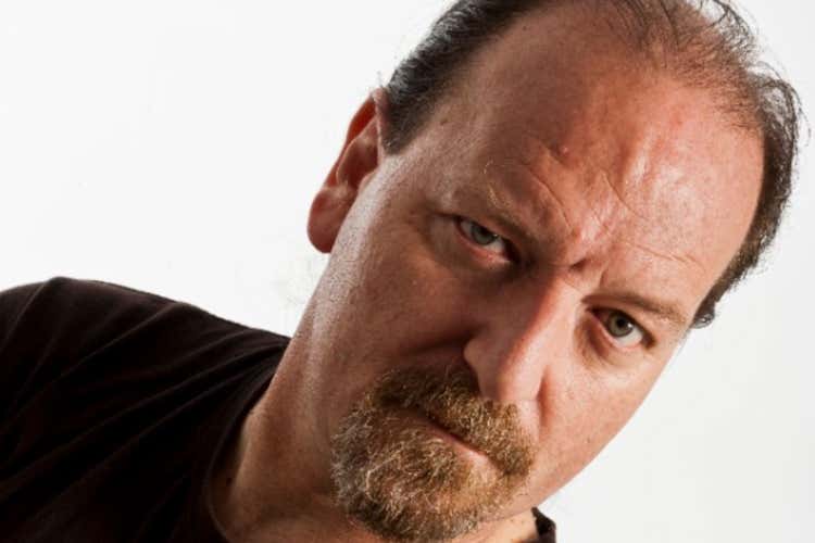 Flavio Oreglio - La poesia… catartica incontra il cibo Flavio Oreglio a Mangia come scrivi Flavio Oreglio - La poesia… catartica incontra il cibo Flavio Oreglio a Mangia come scrivi