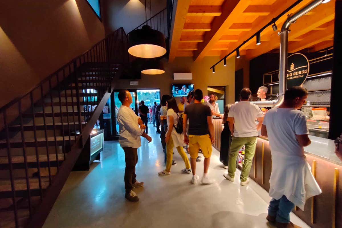 L'interno del Poggio Rosso Birrificio agricolo Poggio Rosso: dal terreno al bicchiere