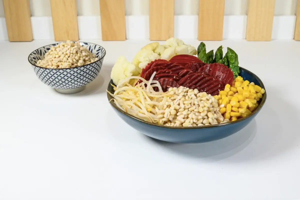 Poke orzo, mais e asparagi Food trend: Bonduelle food service presenta lo speciale pok&egrave;
