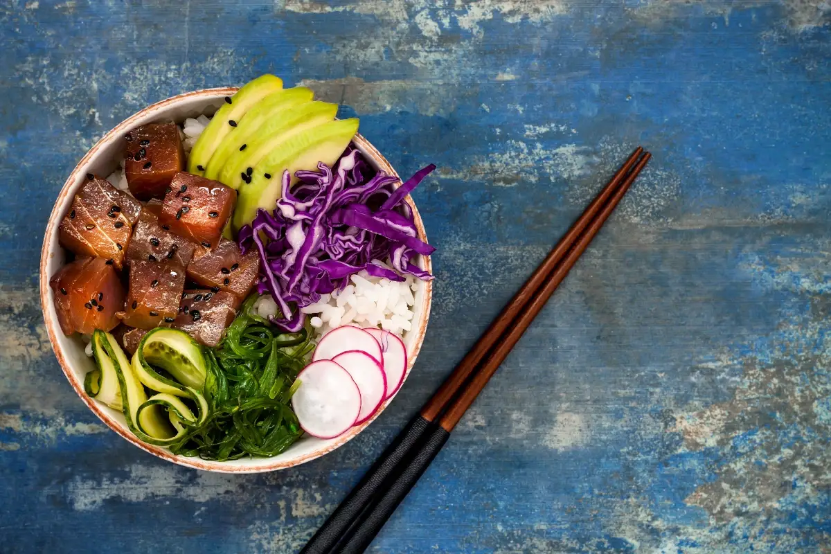 Quali ingredienti per un pok&eacute; perfetta? Ce lo dice la nutrizionista