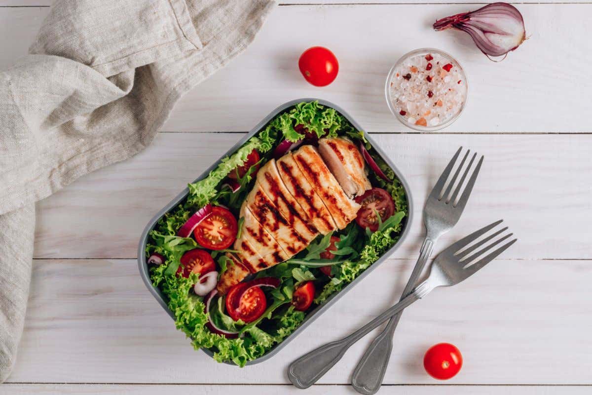 «Più difficile del piccione». C'è spazio per il pollo nell'alta cucina?