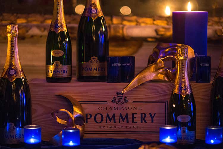 (L&rsquo;importanza di chiamarsi... Pommery Nobili e affascinanti perlage)