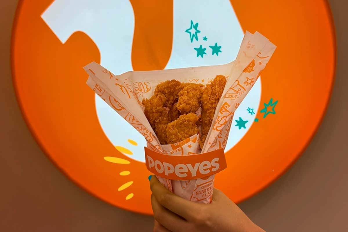 Popeyes, il pollo fritto speziato della Louisiana arriva a Roma Popeyes, il pollo fritto speziato della Louisiana arriva a Roma