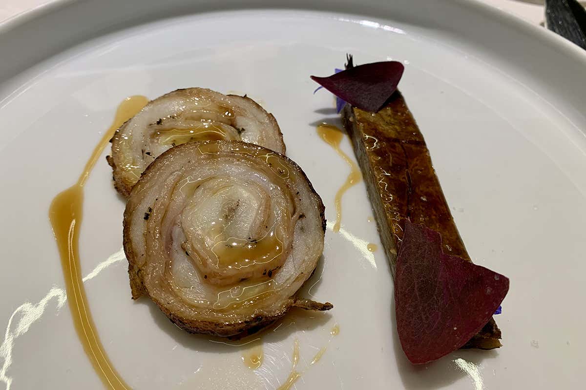 Porchetta di rana pescatrice Acqua: un tuffo nel pescato di ricerca