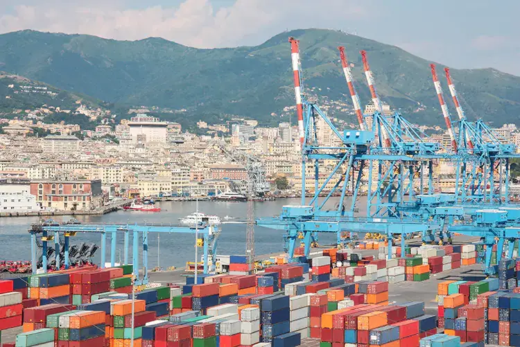 Il porto di Genova Porti, tir e logistica: ecco i fronti caldi in vista del 15 ottobre