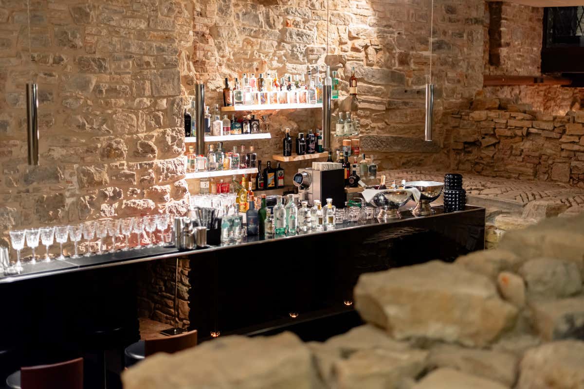 A Bergamo, in Città Alta, c’è un nuovo ristorante con un’anima gin A Bergamo, in Città Alta, c’è un nuovo ristorante con un’anima gin