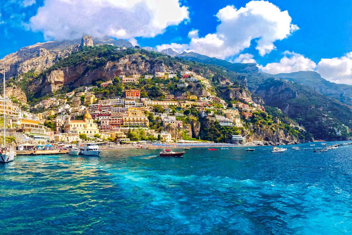 Le 5 meravigliose spiagge in Campania da non perdere quest'estate