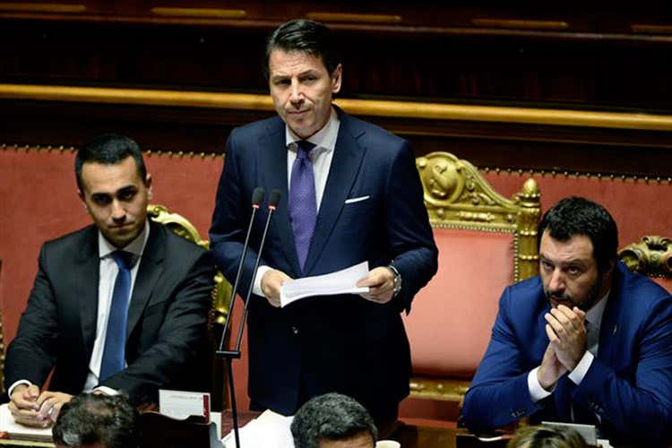 Luigi Di Maio, Giuseppe Conte e Matteo Salvini (Pragmatici vs moralizzatori Horeca e agricoltura attendono risposte)