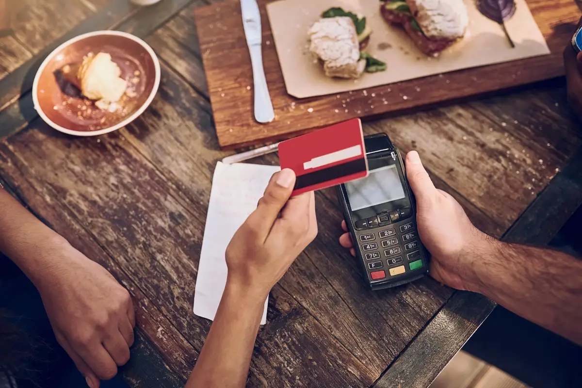 Pagamenti digitali: ecco perch&eacute; sono un valore per bar e ristoranti