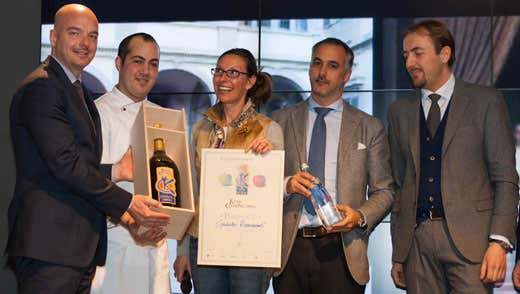 Gianluca Bisol premia Galateo Ricevimenti Gianluca Bisol premia Galateo Ricevimenti