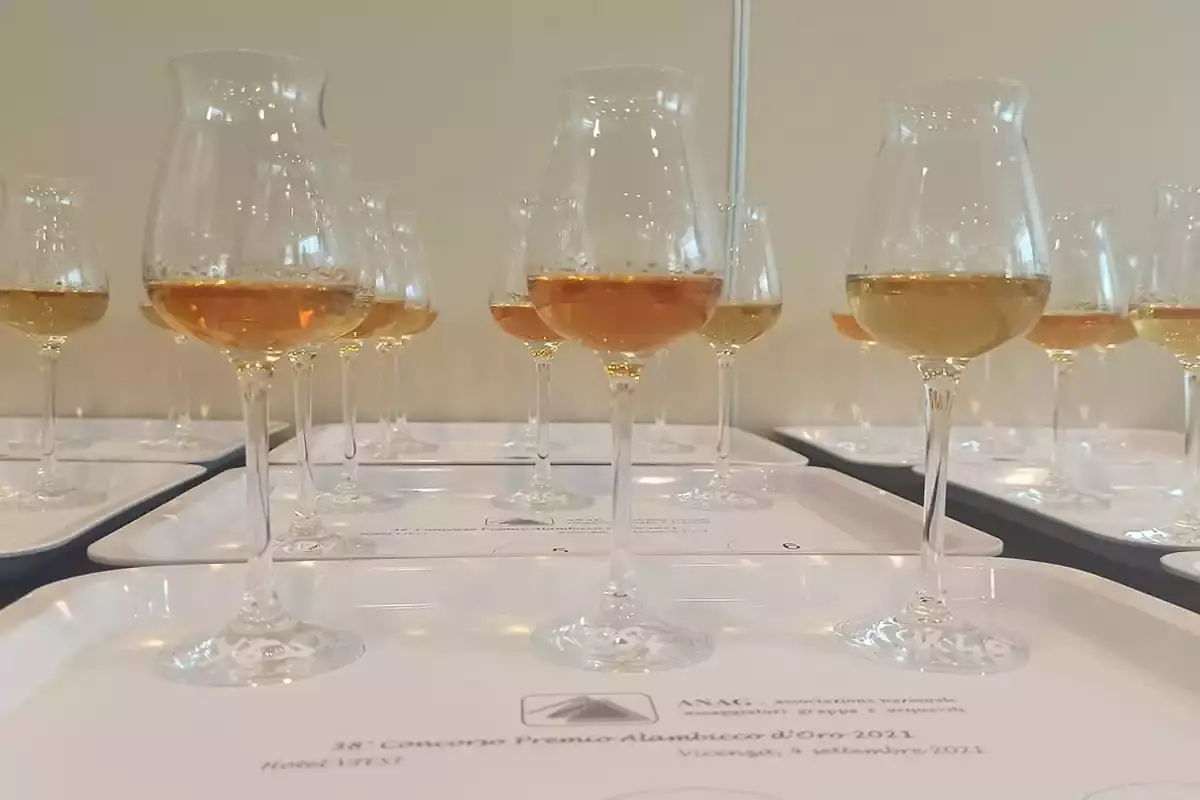 Le valutazioni saranno effettuate in forma anonima da una giuria Anag - Foto Anag Alambicco d&rsquo;Oro Anag, 39&ordf; edizione