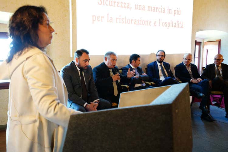 (Premio IaT, sicurezza determinante Ma l'Horeca non sia vessato dalle leggi)