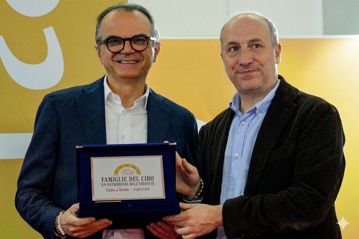 Luciano Spigaroli ritira il premio “Famiglie del cibo - Un patrimonio dell’umanità” per Antica Corte Pallavicina di Terre Verdi