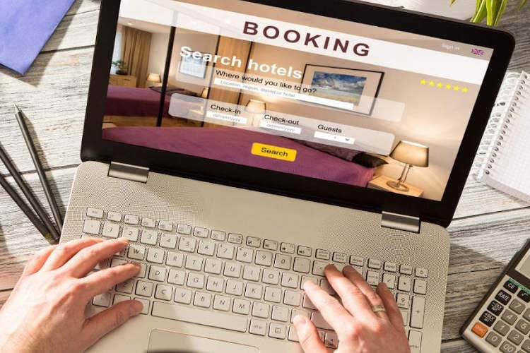 Confindustria Alberghi chiede un abbassamento delle commissioni online - Gli albergatori alle agenzie online«Giù le commissioni per ripartire»
