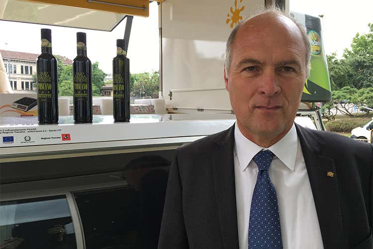 Il Toscano Igp seduce Milano StreetOil nelle vie del centro