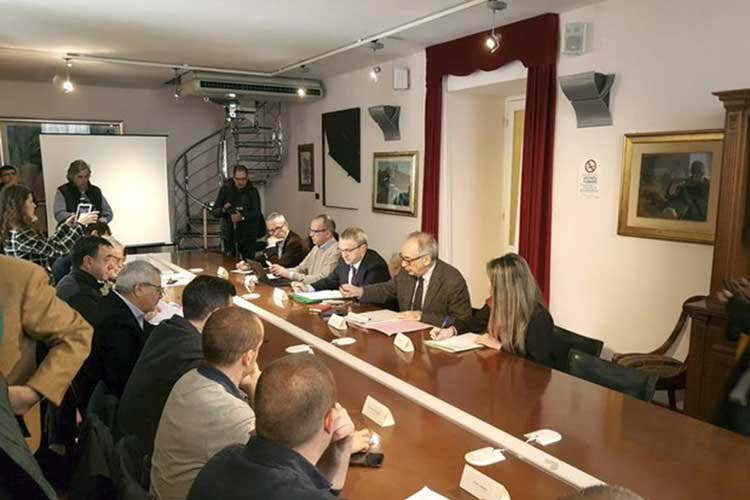 (Prezzo del latte, c’è l’accordo 74 cent al litro più conguaglio)