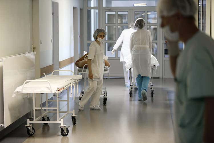 Medici d’urgenza preoccupatiPronto Soccorso presi d’assalto Medici d’urgenza preoccupatiPronto Soccorso presi d’assalto