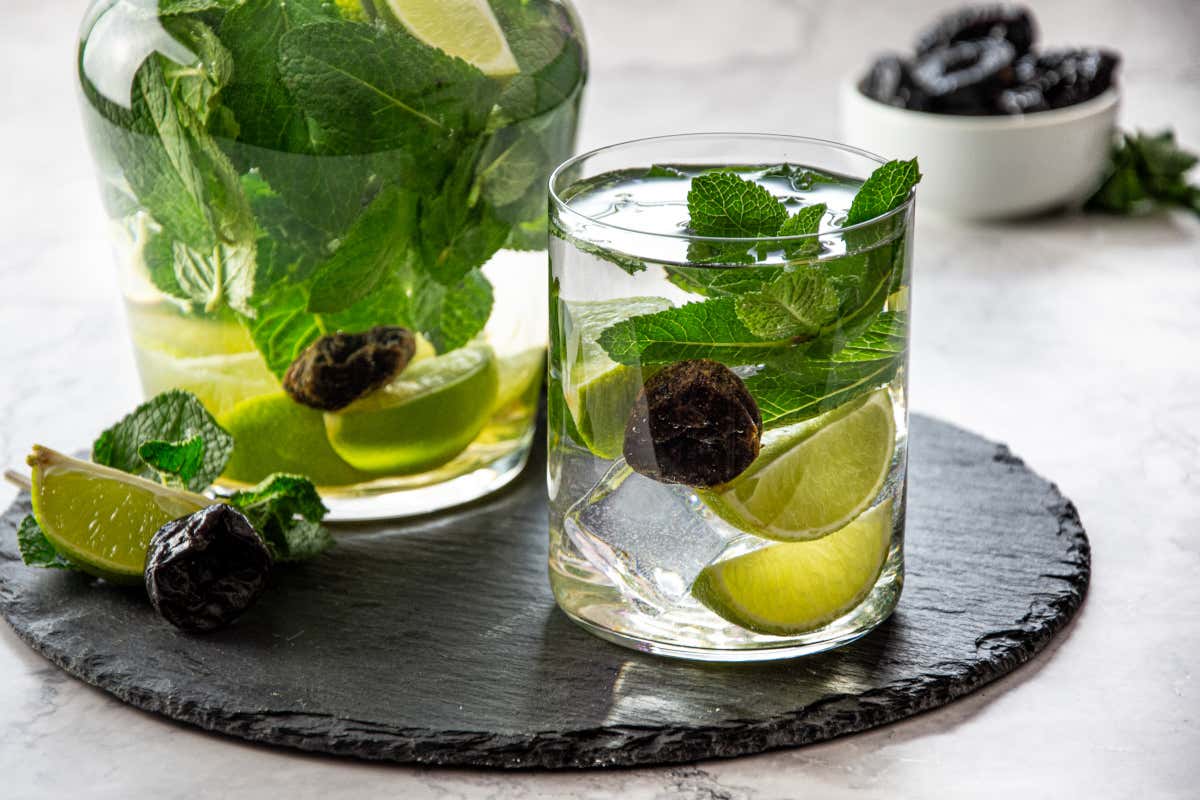L'estate dell'aperitivo premia taglieri e mocktail con un ingrediente inatteso L'estate dell'aperitivo premia taglieri e mocktail con un ingrediente inatteso