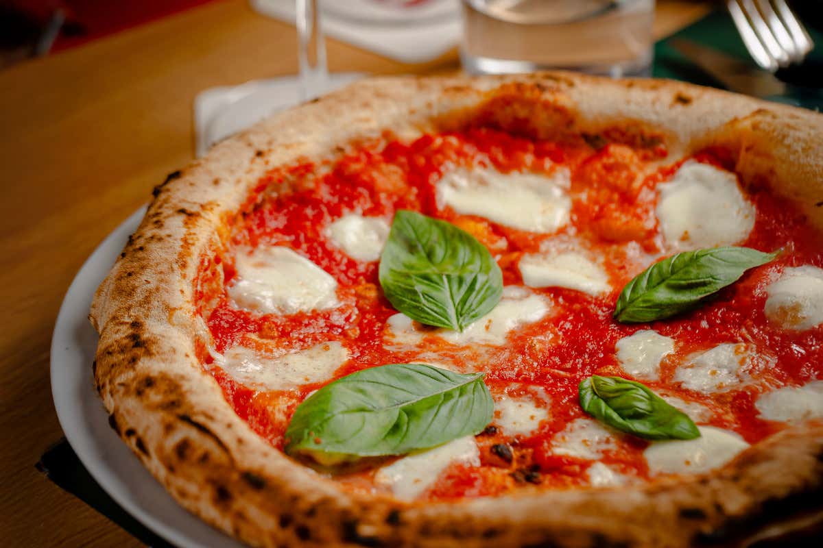 Una delle pizze di Pupillo Pura Pizza A Latina arriva una pizzeria che ha fatto della leggerezza la propria firma