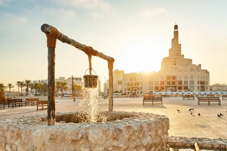 Viaggiare in Qatar con un budget limitato? Ecco dove mangiare e dormire