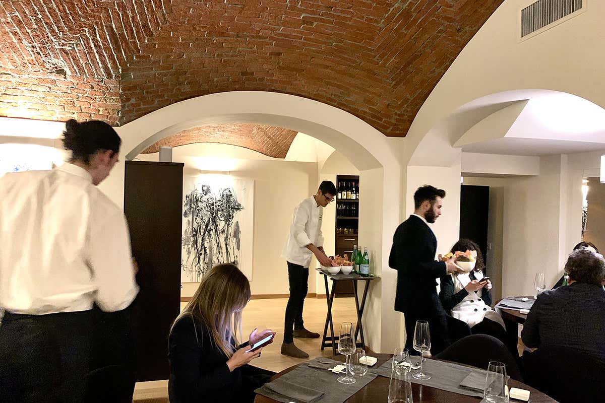 Quadri Bistrot: una sala del ristorante  Schietta e raffinata la cucina del Quadri Bistrot