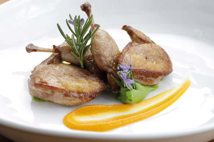 Le ricette per innalzare le difese Quaglia, carote e broccoli