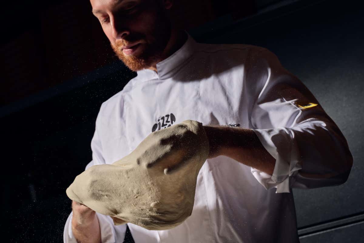 Quattro Quarti: la pizzeria contemporanea dove il tempo è essenziale Quattro Quarti: la pizzeria contemporanea dove il tempo è essenziale