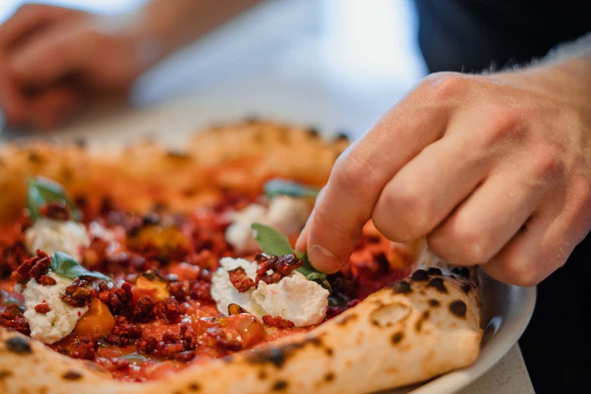 Quattro Quarti: la pizzeria contemporanea dove il tempo è essenziale