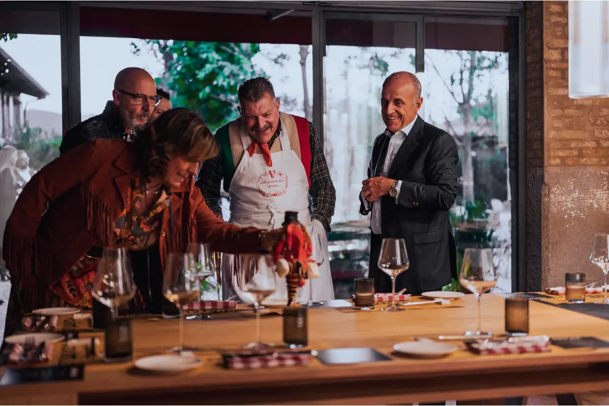 Dario Cecchini, il macellaio più famoso al mondo, apre Quintale