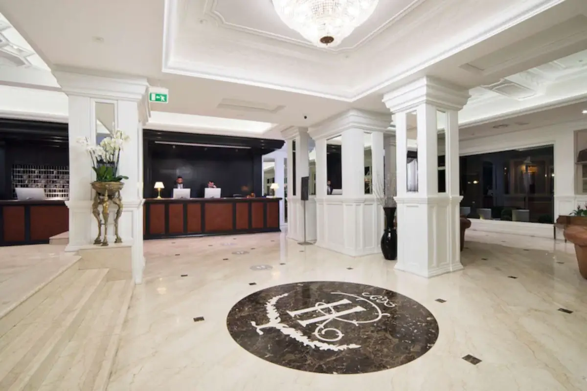 La Hall del Radisson Blu Ghr Nel cuore del Parioli apre il Radisson Blu Ghr Roma