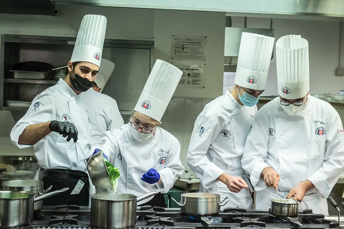 I giovani partecipanti al lavoro Entusiasmo e partecipazione al 1&deg; Contest Ragazzi Speciali della Regione Marche