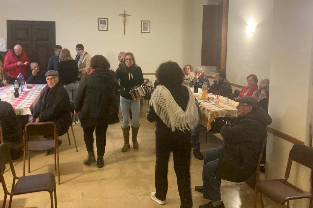 Spurìa: la zuppa dimenticata della Sicilia che unisce legumi, tradizione e mistero Spurìa: la zuppa dimenticata della Sicilia che unisce legumi, tradizione e mistero