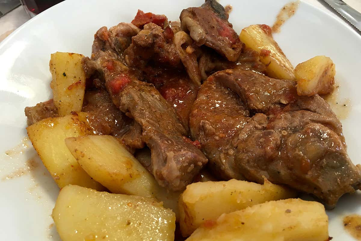 Agnello al sugo