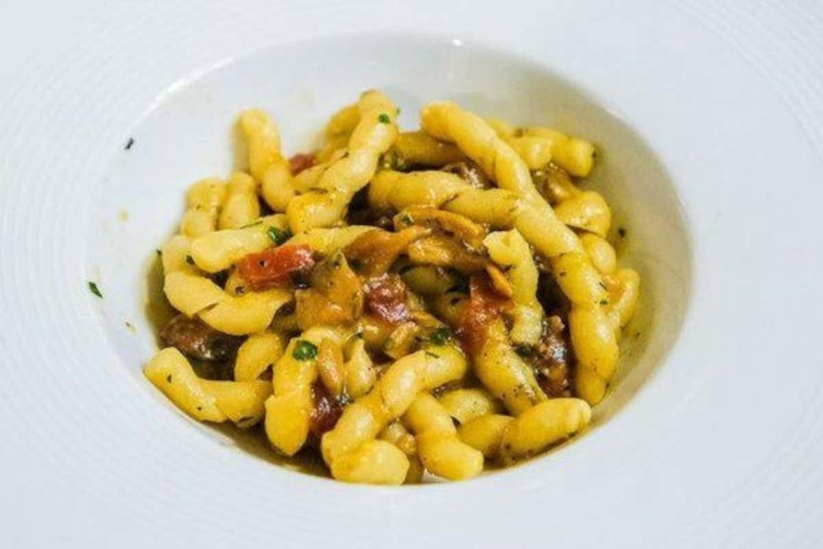 Nebrodi in tavola: l’alleanza di sapori tra La Carrubba e Demenna Nebrodi in tavola: l’alleanza di sapori tra La Carrubba e Demenna