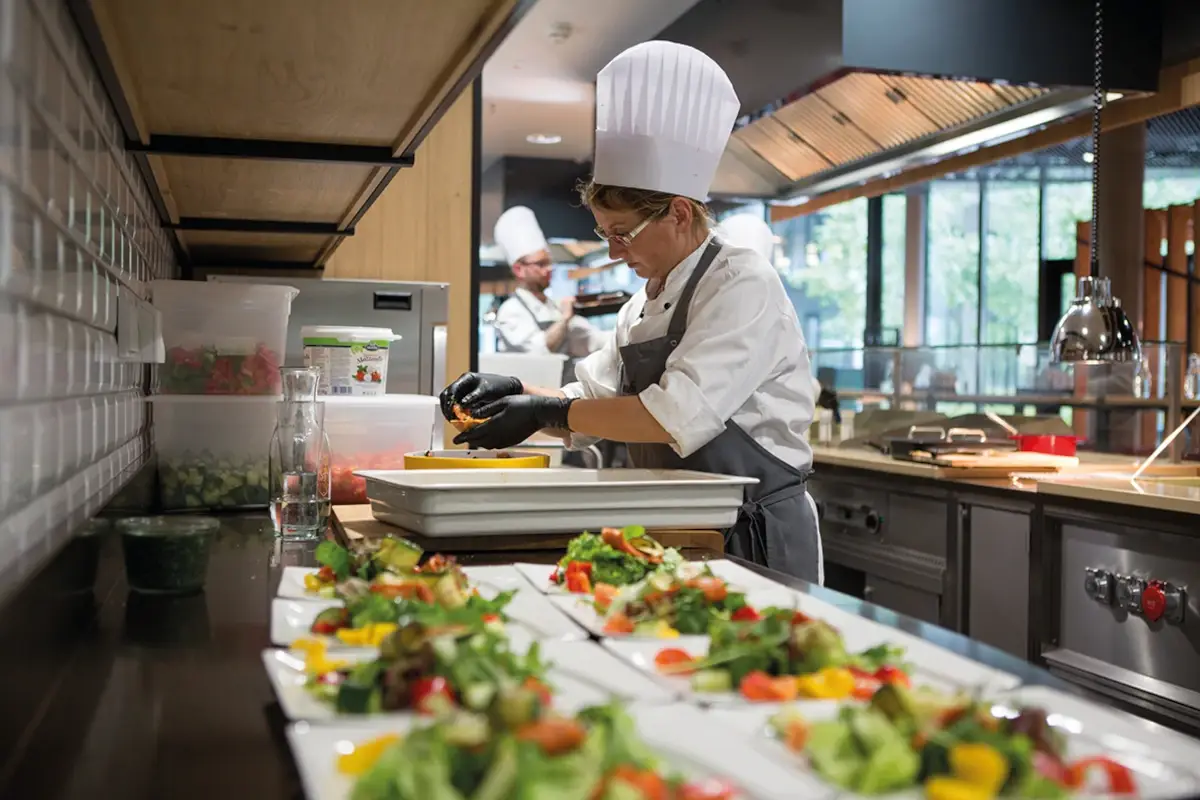 Rivoluzione alimentare: come sta cambiando la ristorazione aziendale?