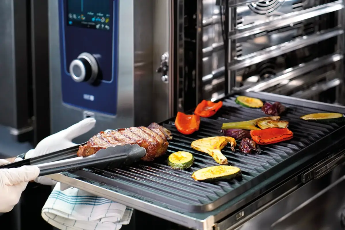 iVario Pro di Rational&nbsp; Richieste speciali al ristorante: i consigli di Rational per gestirle al meglio