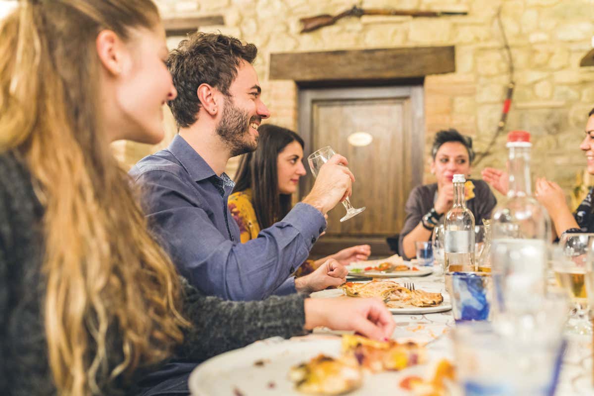 Il pasto fuori casa diventa sempre più esperienziale, oltre che semplicemente gastronomico