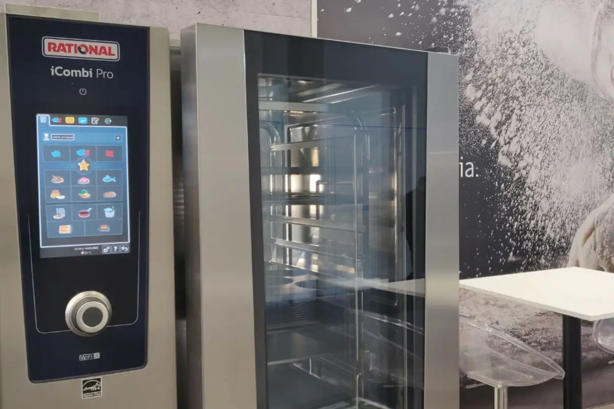 Frittura ad aria nelle cucine professionali, vantaggi economici e grande qualità