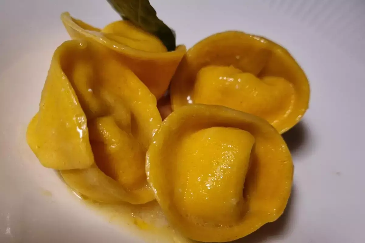 Il gioved&igrave; sera le ricette de Il Saraceno entrano nella cucina di casa Proto Con Il &ldquo;Saraceno Secret Garden&rdquo; il ristornate diventa domestico